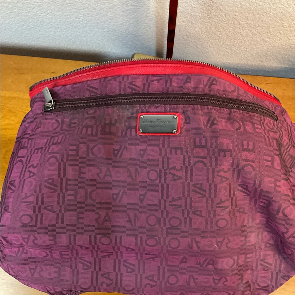 Salvatore Ferragamo Red Leather Shoulder Bag COA - Picture 11 of 16